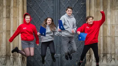 Nový podcast pro mladé Amen, kámo! Jaké další plody přinesla synoda mládeže?